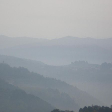 Trattoria Del Bivio Guest House Cerretto Langhe Ngoại thất bức ảnh